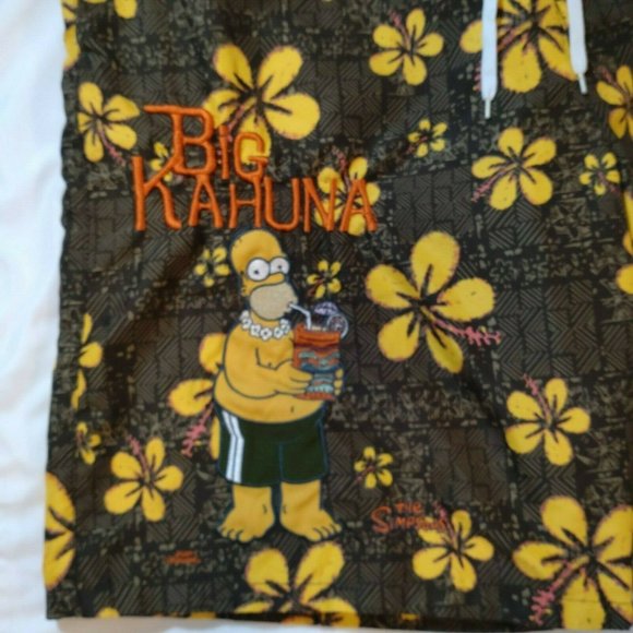 The Simpsons Calhoun Sportwear XXL Extra Extra Large Floral Green Yellow Shorts - Picture 5 of 11